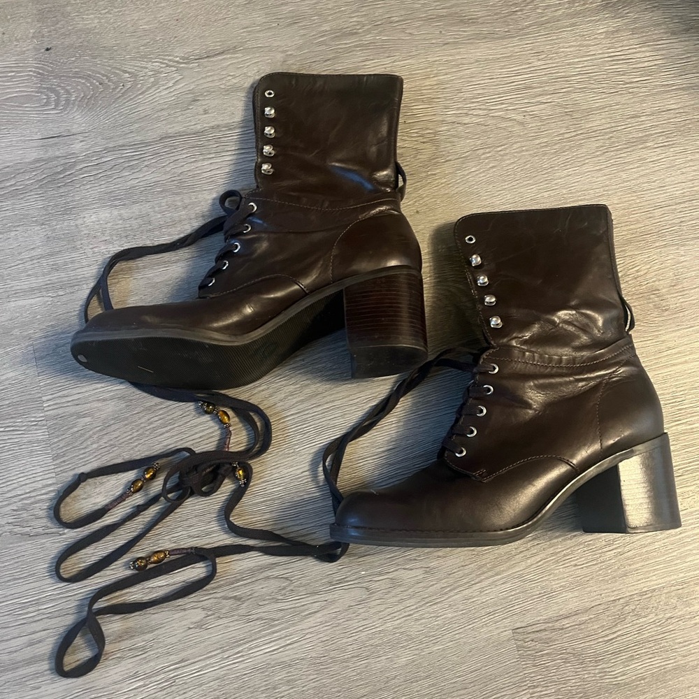 Lace-up Brown Leather Heeled Boots